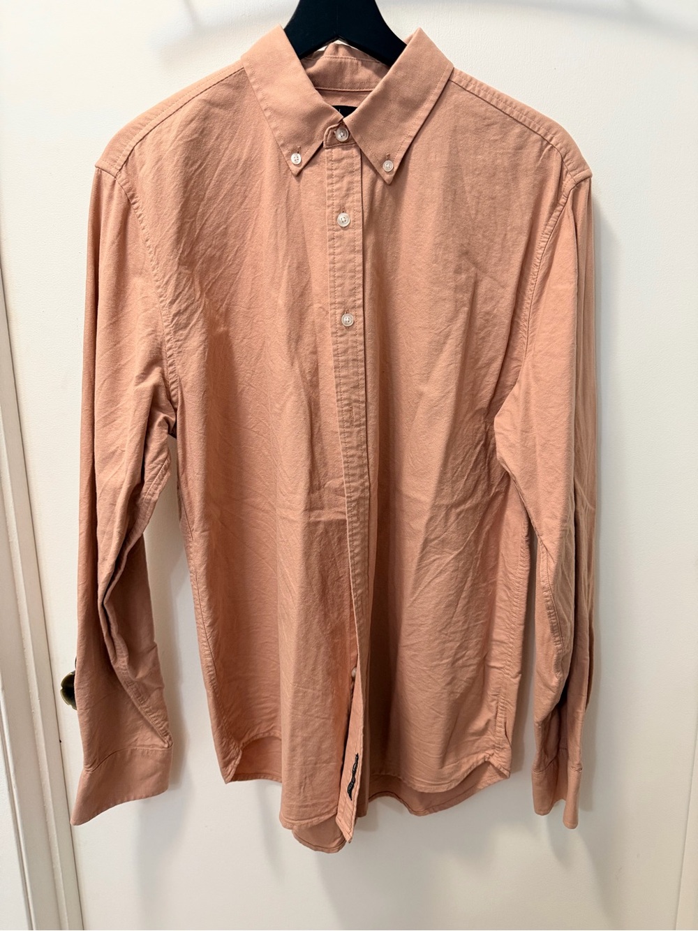 Simons Men's Button-Down Shirt in Soft Peach